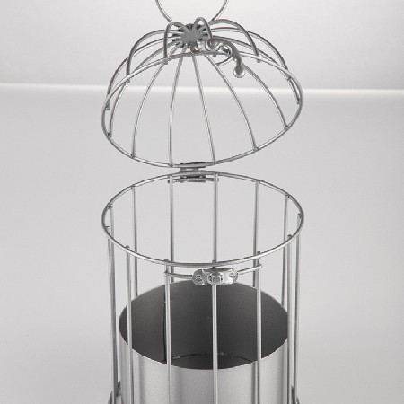 Hollow metal birdcage candle holder creative European candle stand Western restaurant retro home decoration craft customization