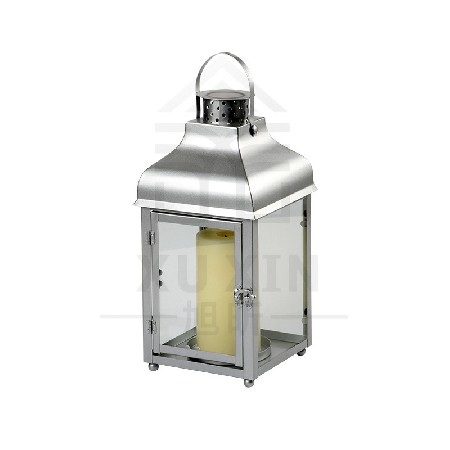 Metal handheld candle holder, European style wrought iron wind lamp, home courtyard candle stand, bar hardware decoration, candle holder can be customized