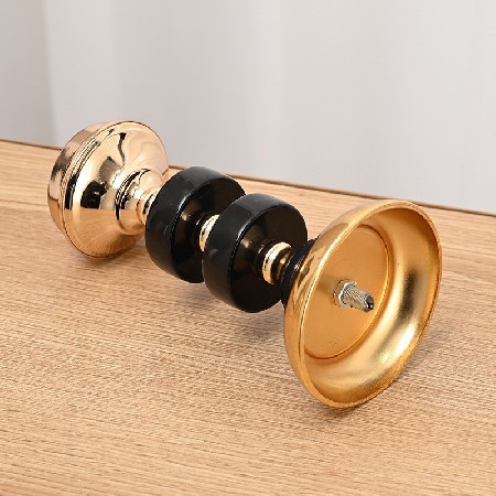 European style metal candle holder, wedding, holiday, romantic decoration, hotel home, living room, room, dining table decoration, customization