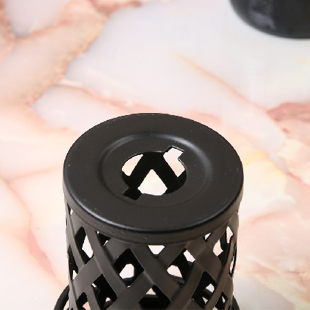 欧式简约家居客厅样板间玄关装饰品摆件金属烛台摆件镂空装饰灯台