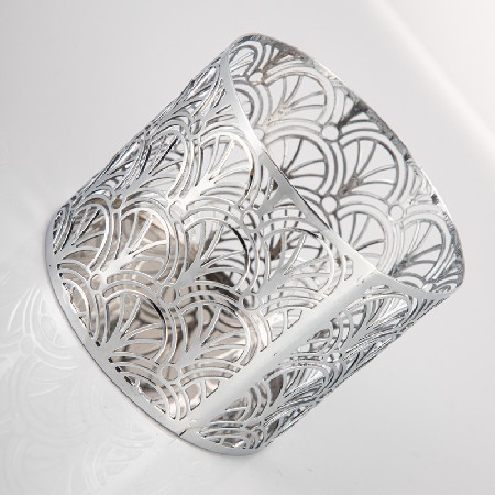 跨境日式圆形创意铁艺烛台烛光晚餐浪漫蜡烛杯西餐厅装饰摆件烛杯